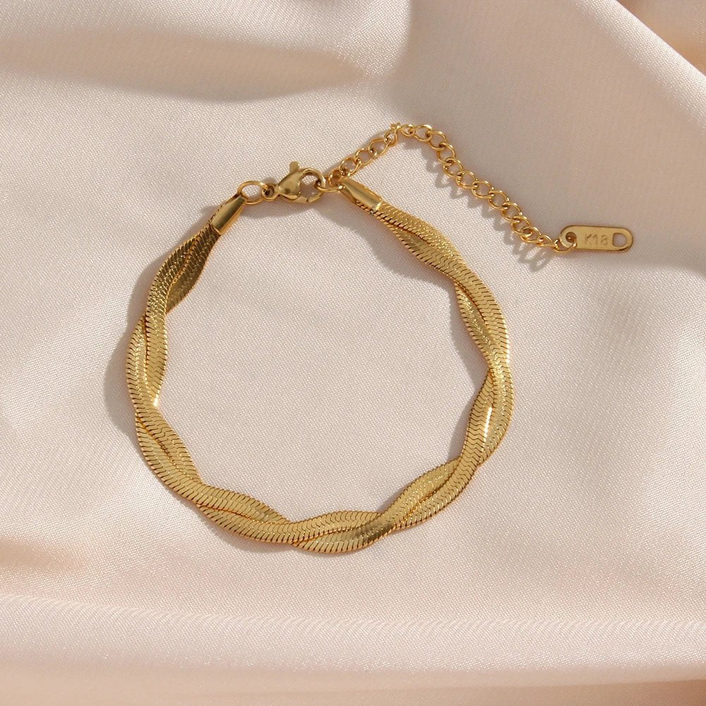 18k Interwoven Herringbone Chain Necklace and Bracelet Set - Aryomi