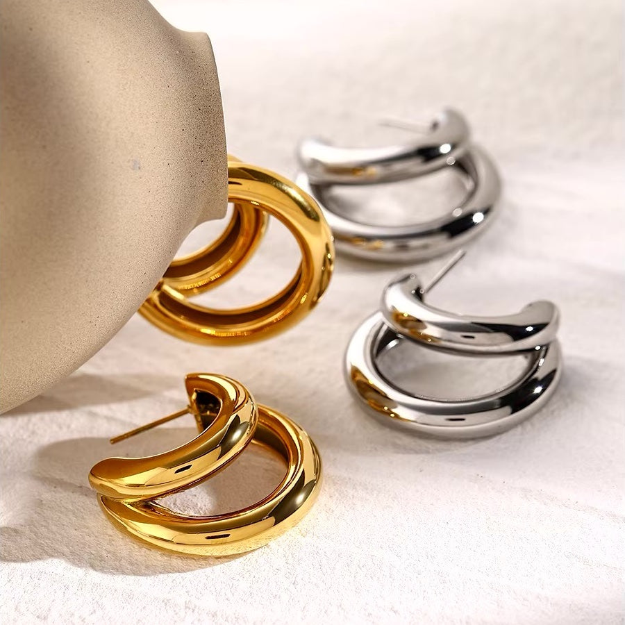 18k Crescent Outline C Shaped Earrings