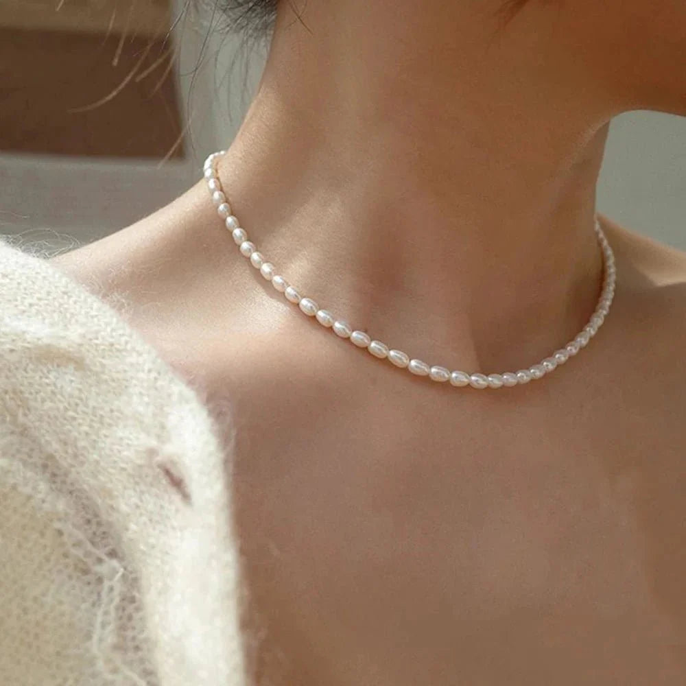 Classic Feminine 3mm Pearl Necklace - Aryomi
