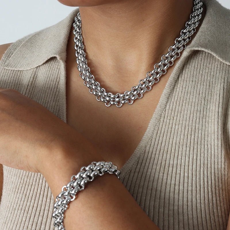 Classy Rice Bead Necklace and Bracelet Set - Aryomi