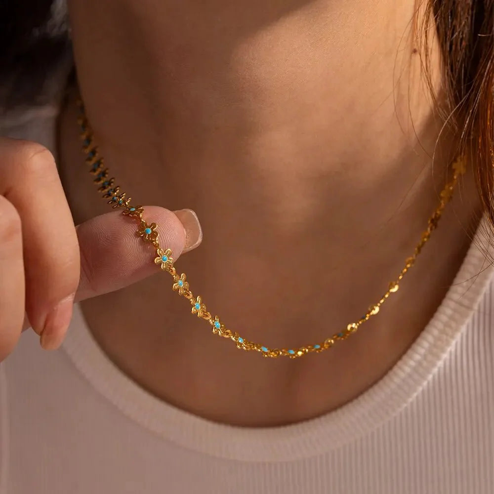 Dainty Blue Floral Necklace - Aryomi