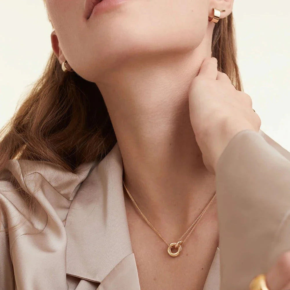 Dainty Circular Layered Love Necklace - Aryomi
