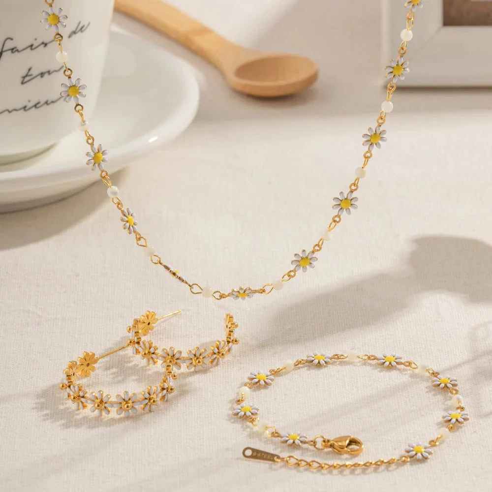 Dainty Daisy Floral Bracelet Necklace and Earrings Set - Aryomi