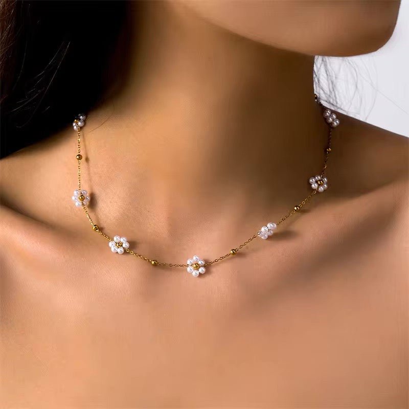 Dainty Daisy Necklace & Bracelets - Aryomi