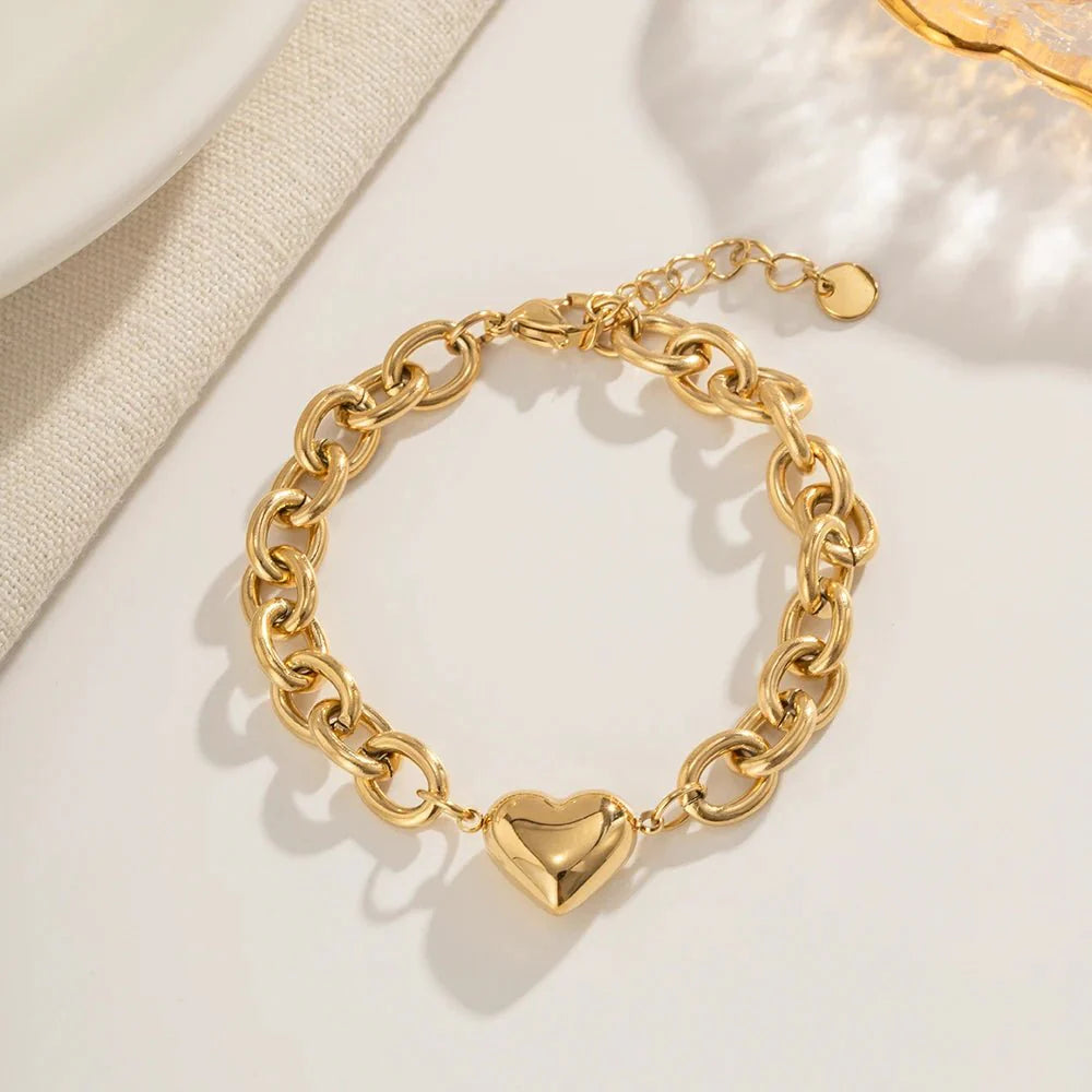 Dainty Gold Chain Link Heart Bracelet - Aryomi