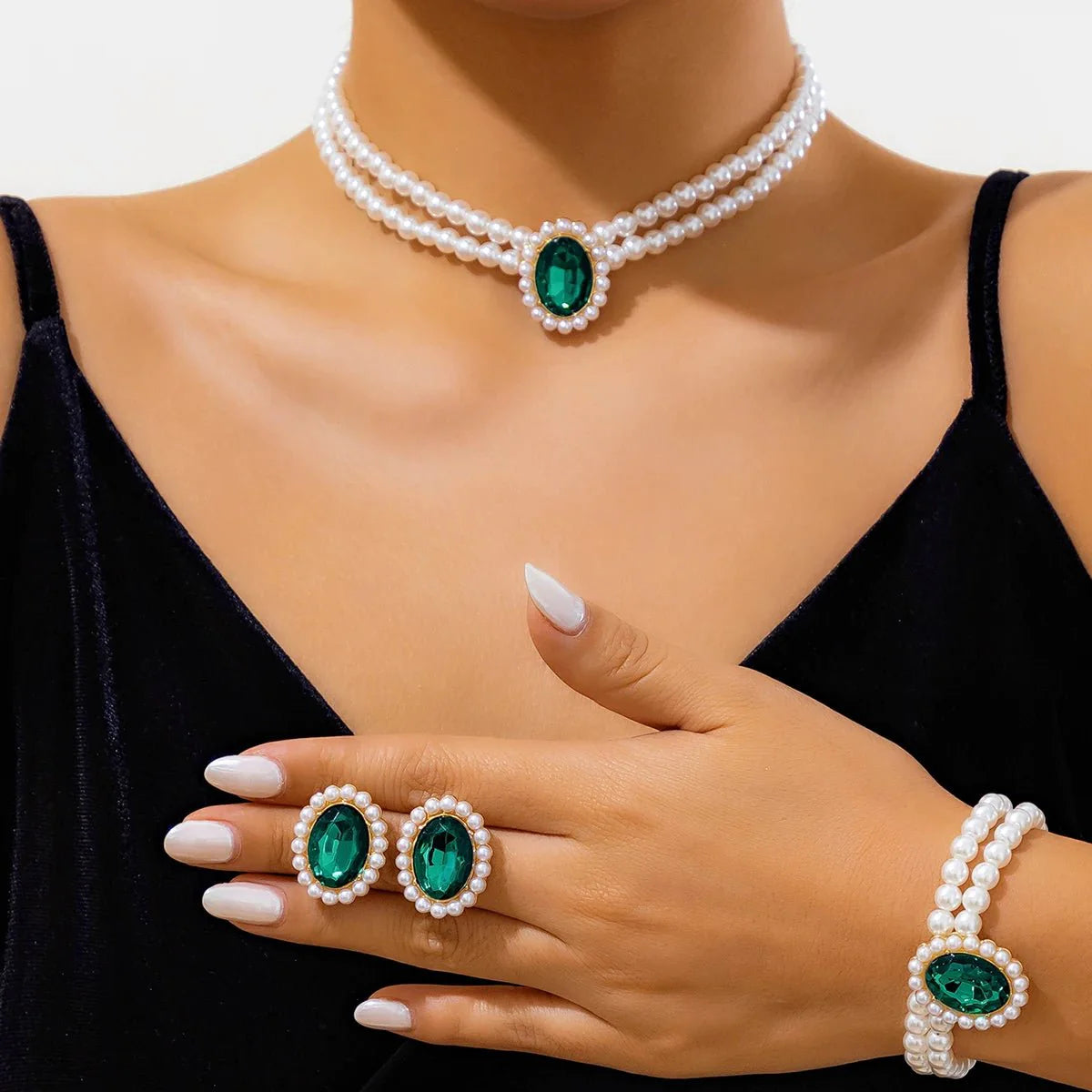 Elegant Oval Diamond Pearl Necklace, Bracelet, Earrings Set - Aryomi