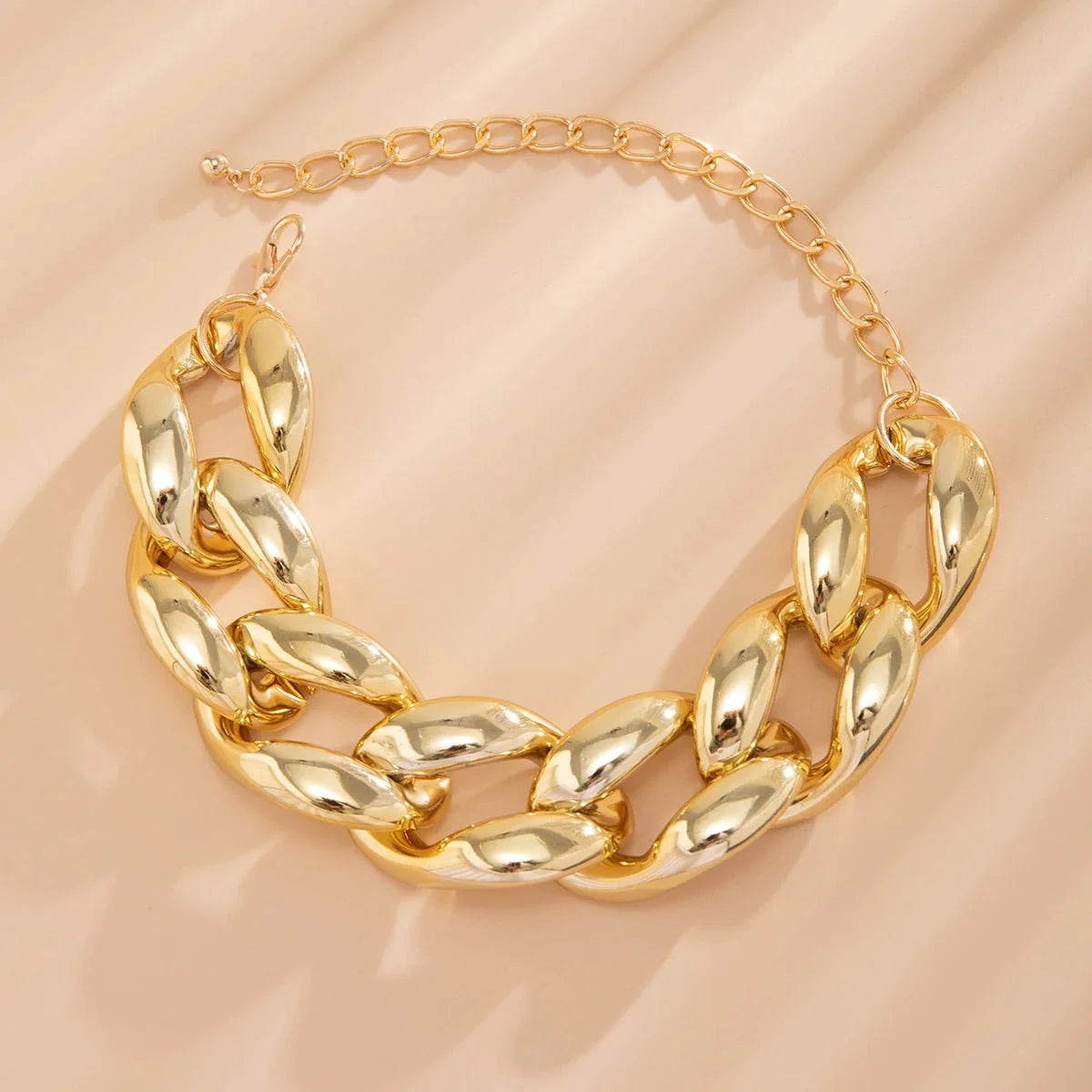 Exaggerated Chunky Cuban Link Choker Necklace - Aryomi