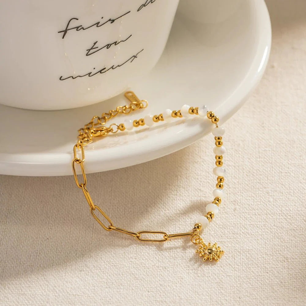Golden Paperclip Boho Sun Bracelet - Aryomi