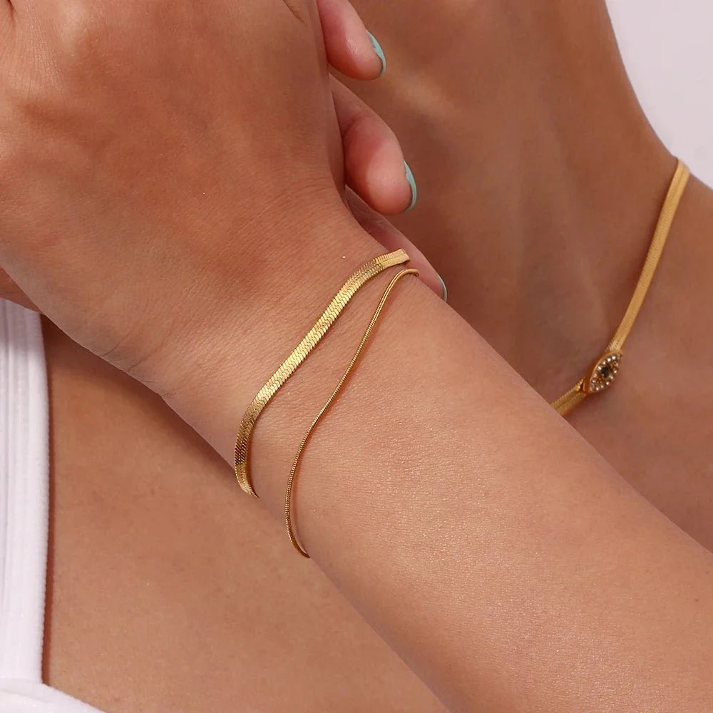 Minimal Herringbone & Dainty Snake Chain Layered Bracelet - Aryomi