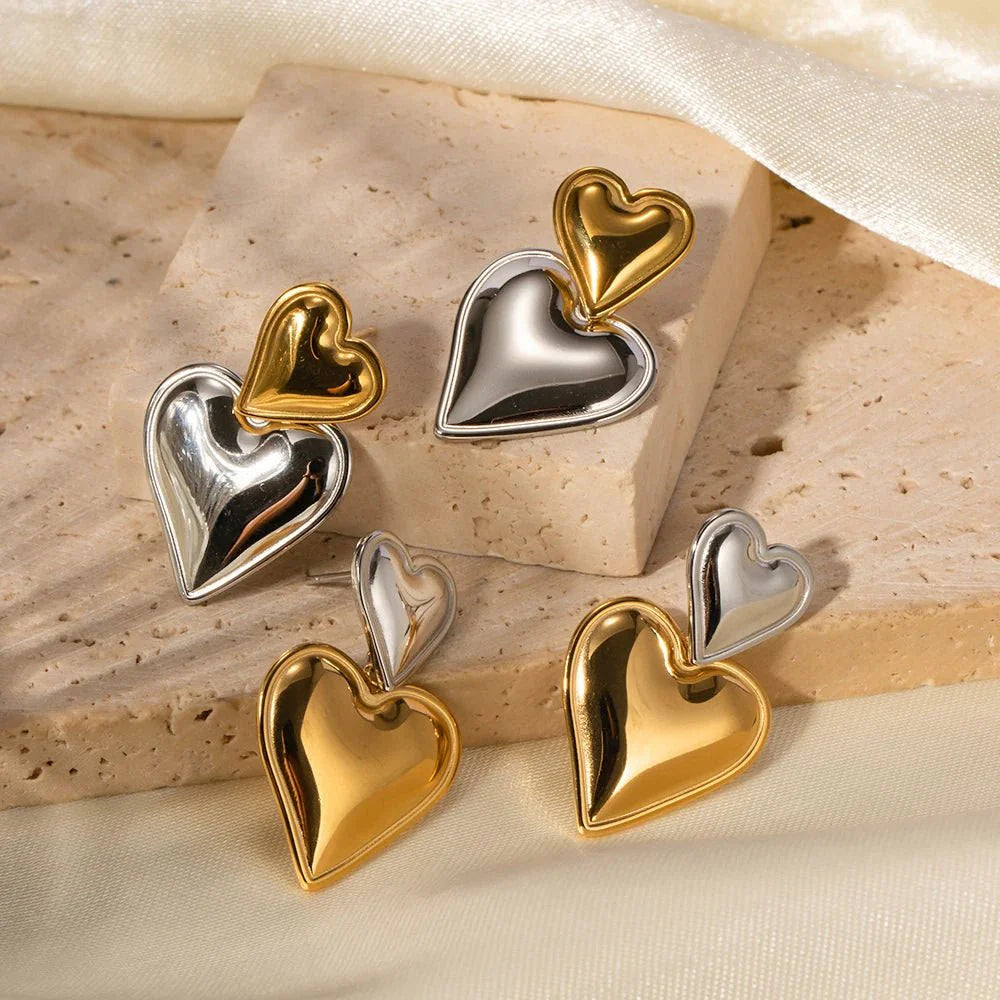 Two Tone Accented Heart Earrings - Aryomi