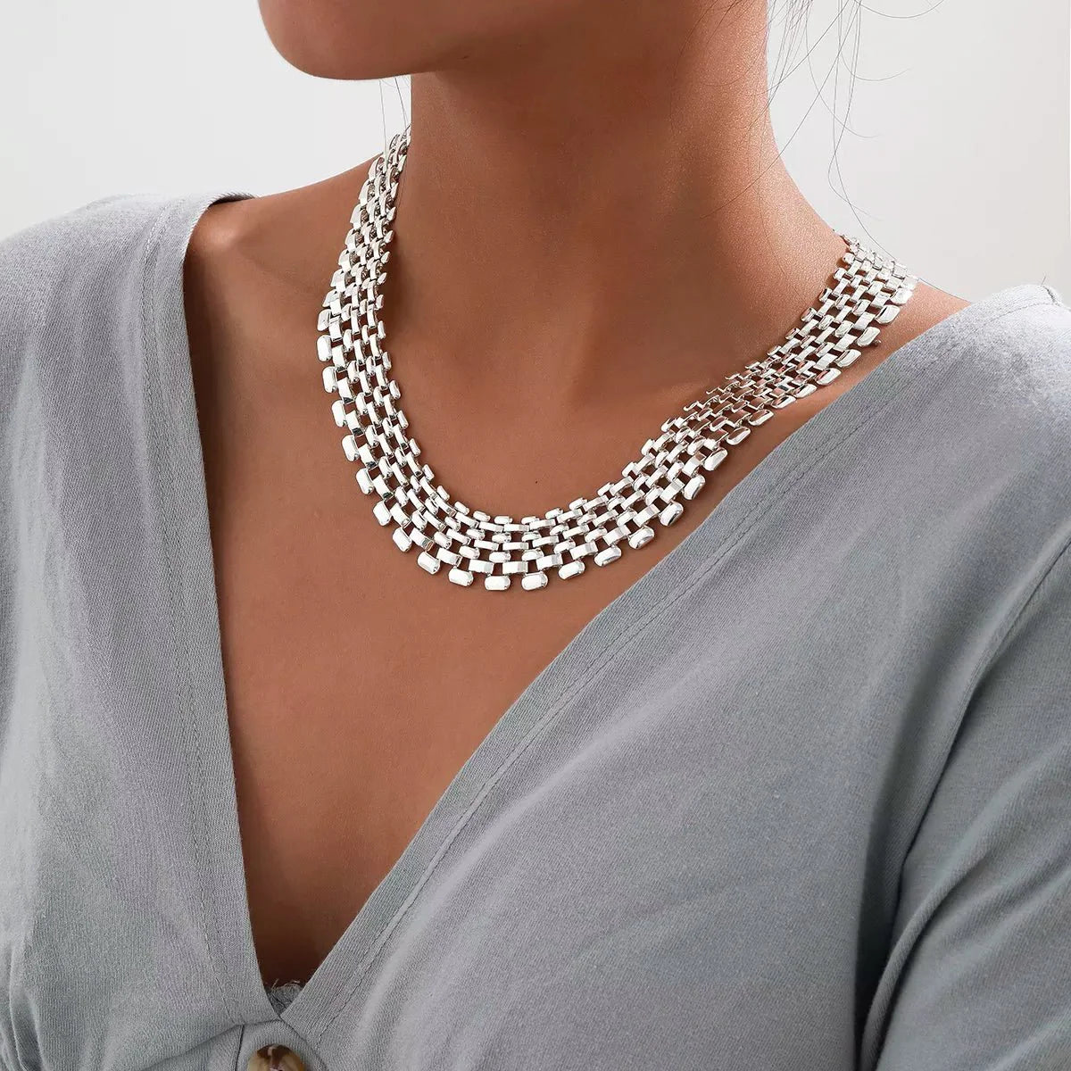 Wide Flow Flat Chain Choker Necklace - Aryomi