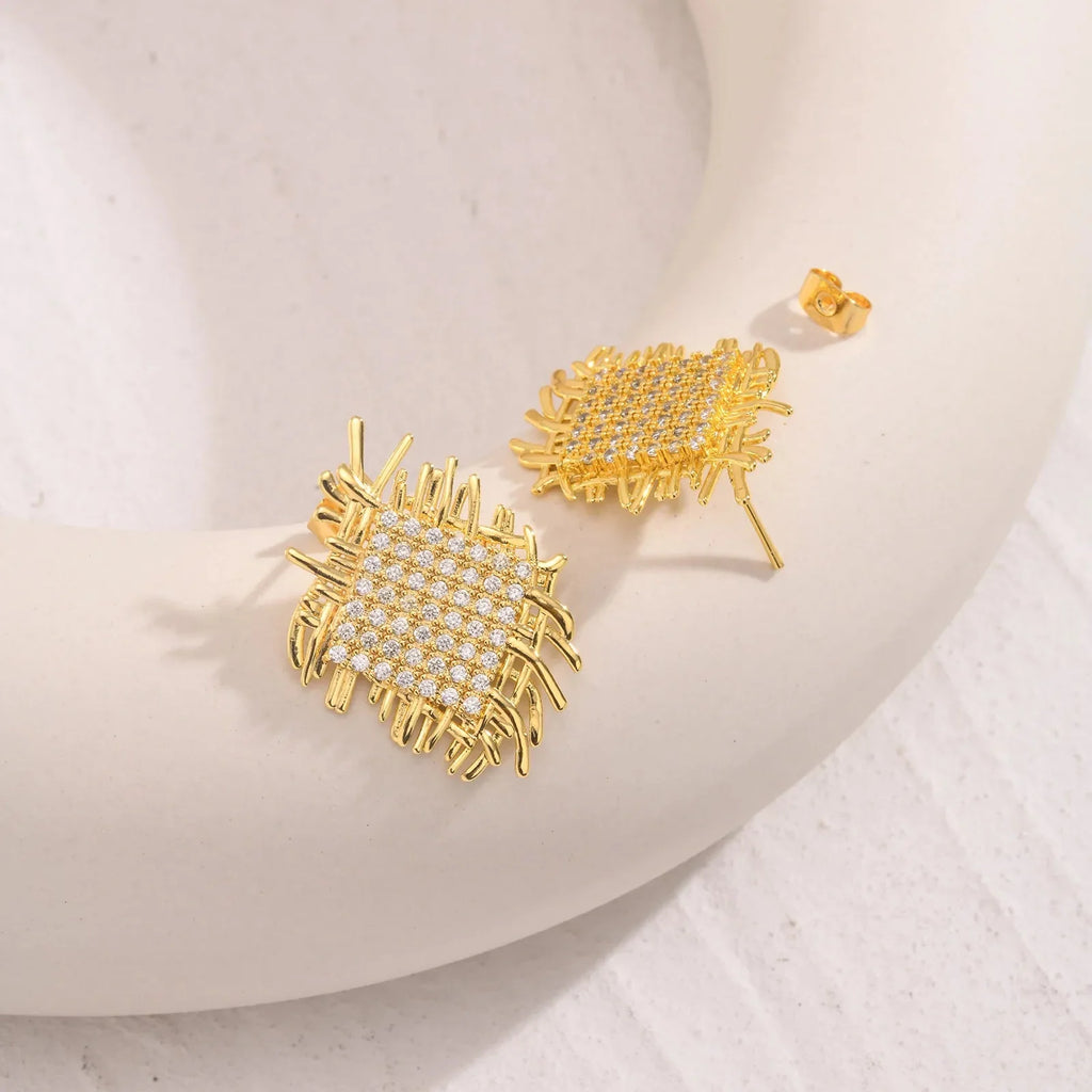 14k Braided Diamond Square Earrings - Aryomi