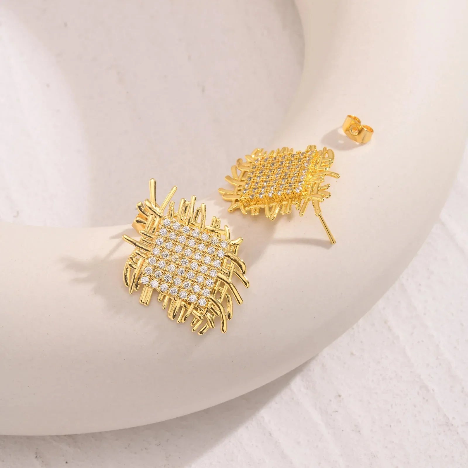14k Braided Diamond Square Earrings - Aryomi