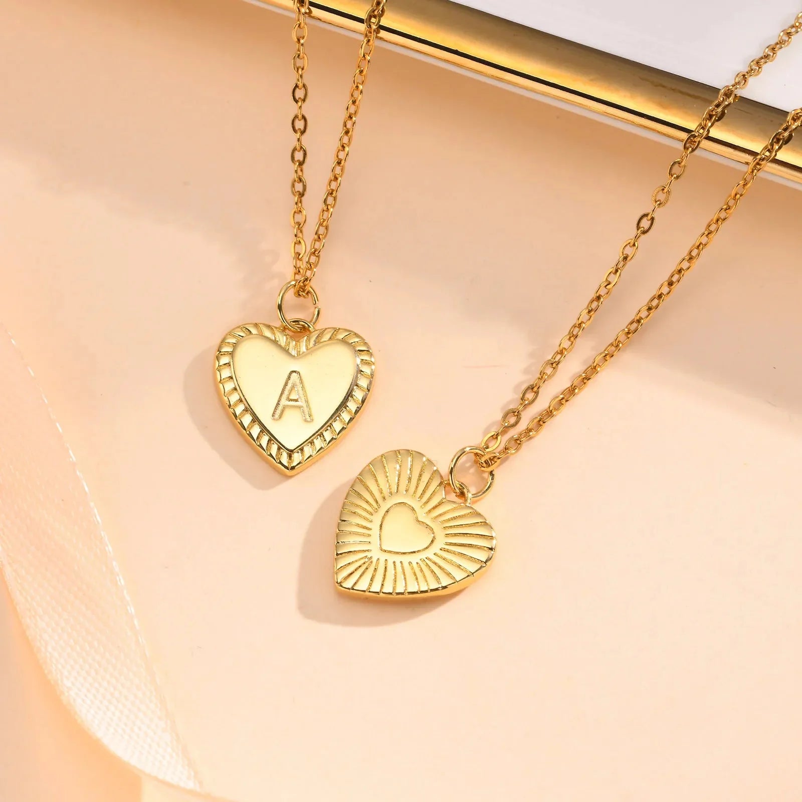 14k Dainty Heart Pendant Letter Initial Necklace - Aryomi