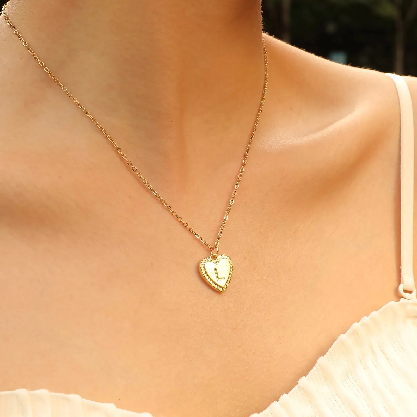14k Dainty Heart Pendant Letter Initial Necklace - Aryomi
