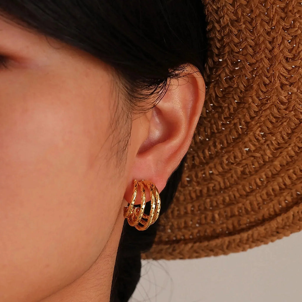 14k Teardrop Outline Earrings - Aryomi
