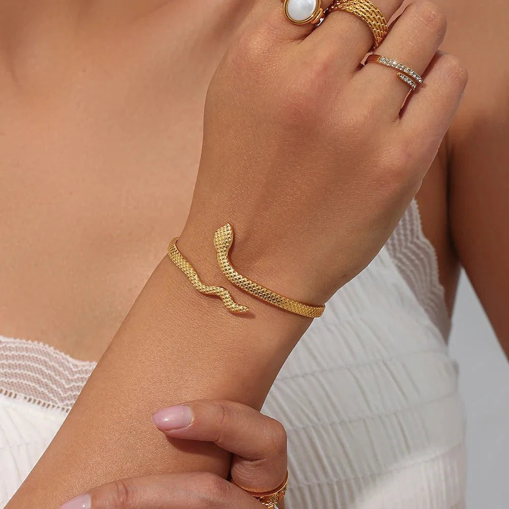 18k Adjustable Snake Bracelet - Aryomi