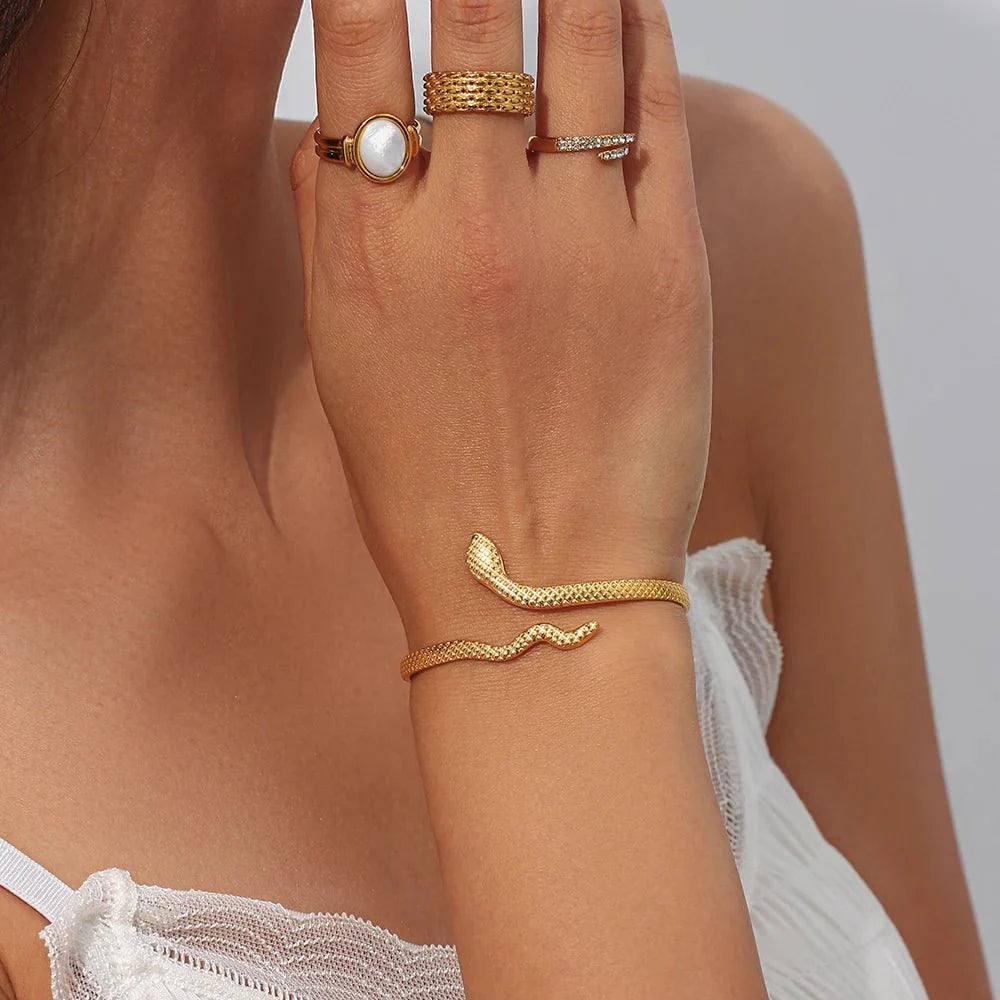 18k Adjustable Snake Bracelet - Aryomi