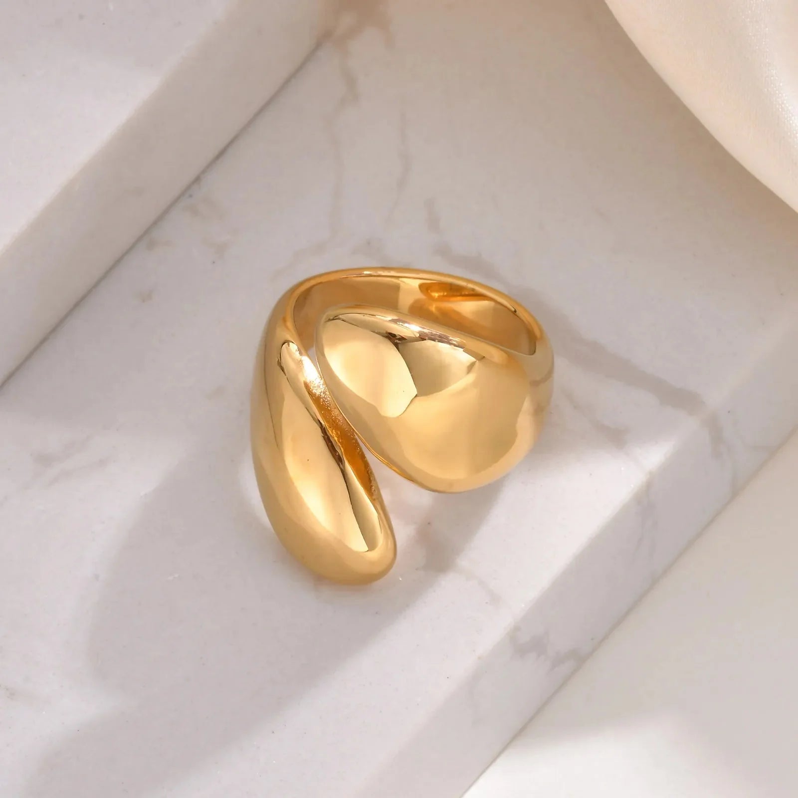 18k Chunky Droplet Wrap Around Ring - Aryomi