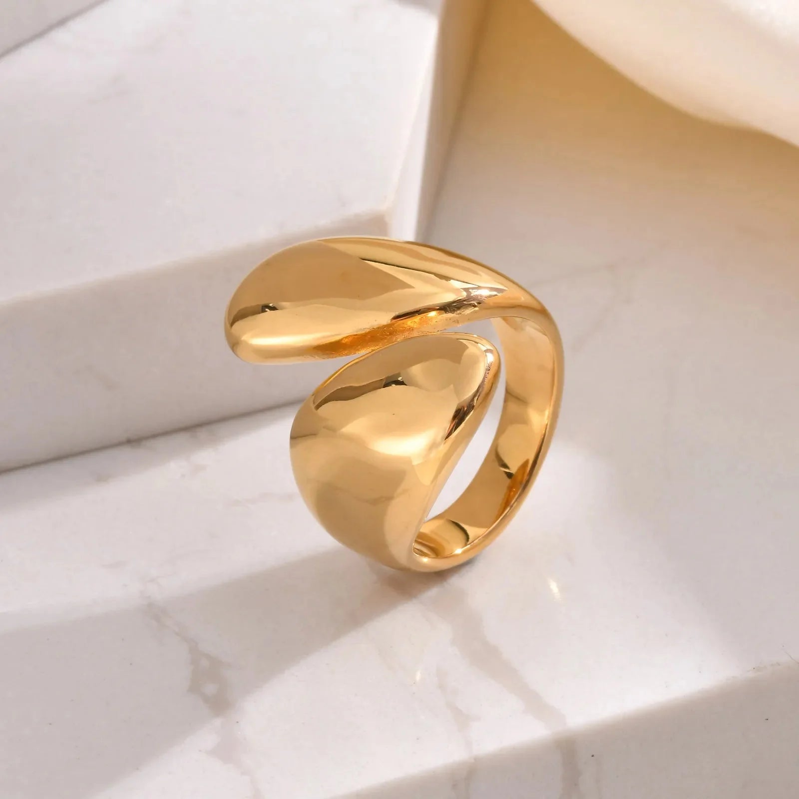 18k Chunky Droplet Wrap Around Ring - Aryomi