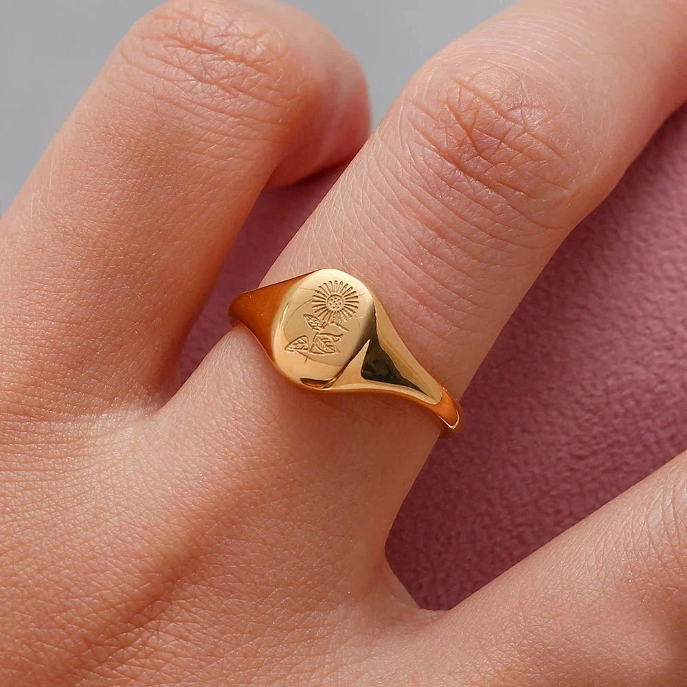 18k Dainty Floral Signet Rings - Aryomi