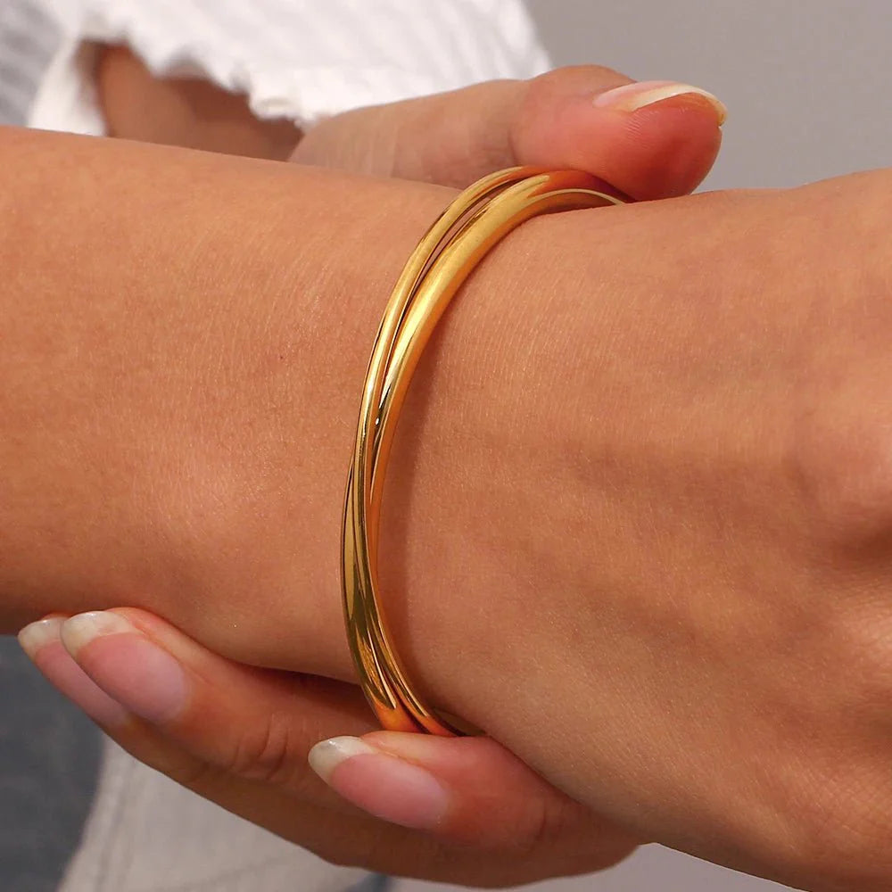 18k Intersect Cross Cuff Bracelet - Aryomi