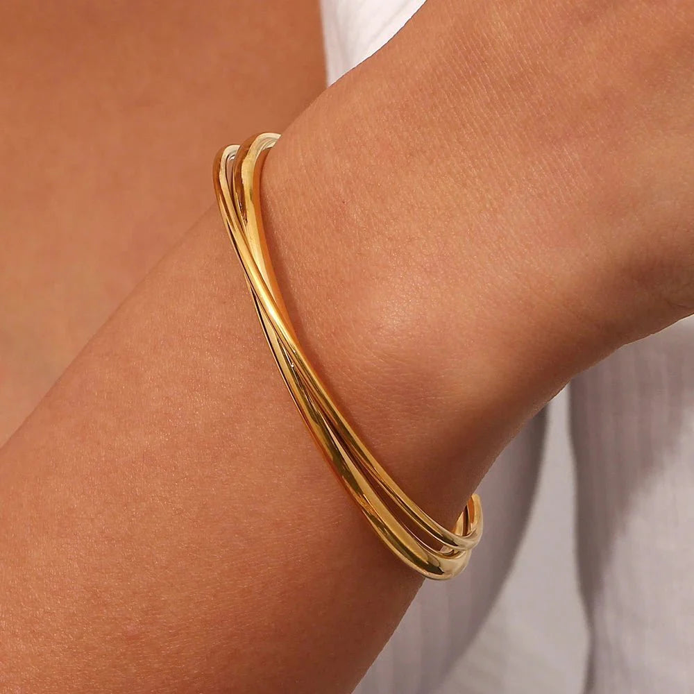 18k Intersect Cross Cuff Bracelet - Aryomi