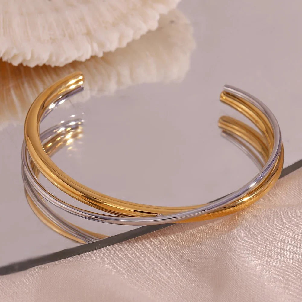 18k Intersect Cross Cuff Bracelet - Aryomi