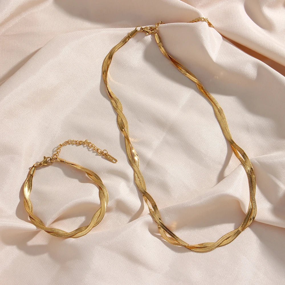 18k Interwoven Herringbone Chain Necklace and Bracelet Set - Aryomi