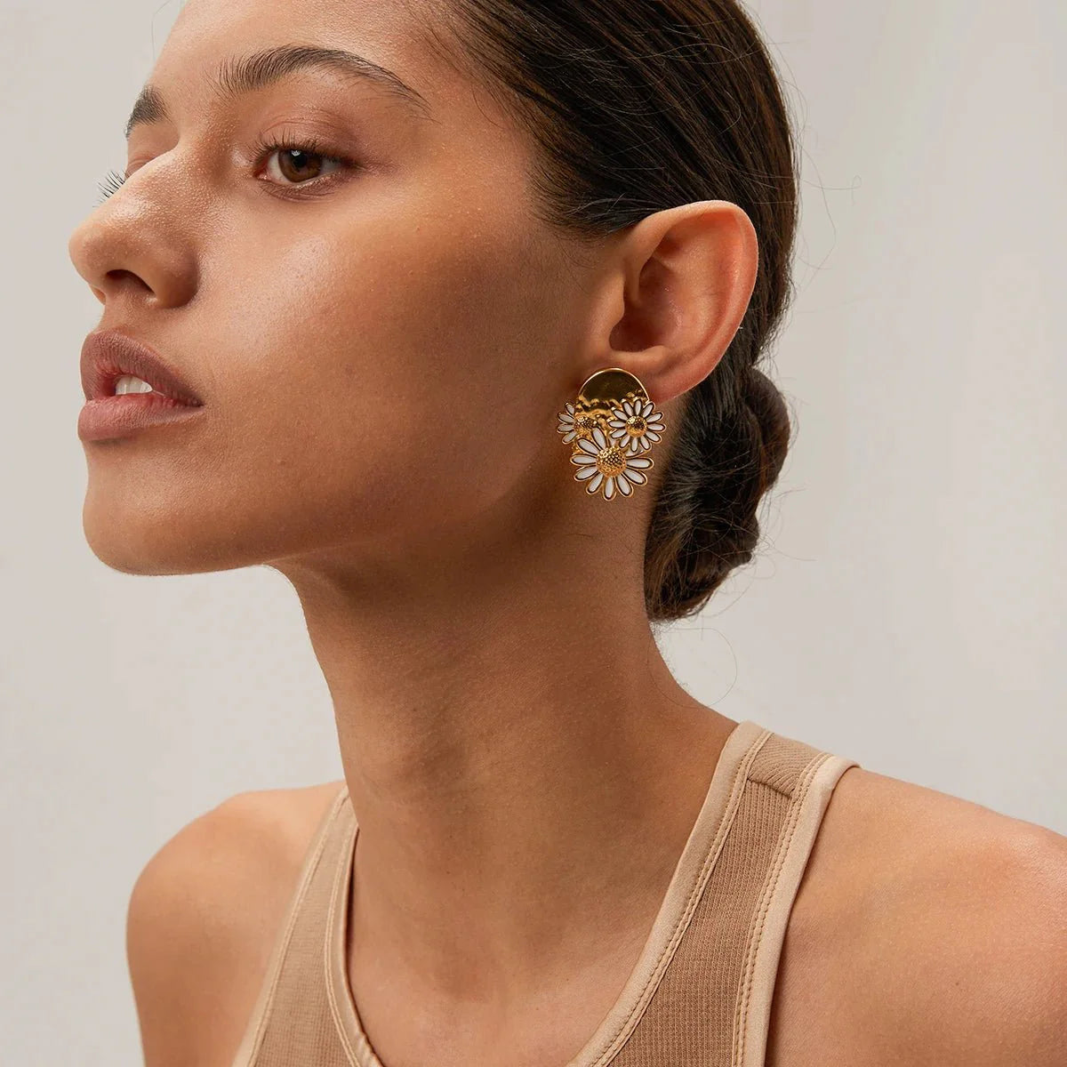 18k Trio Daisy Floral Earrings - Aryomi