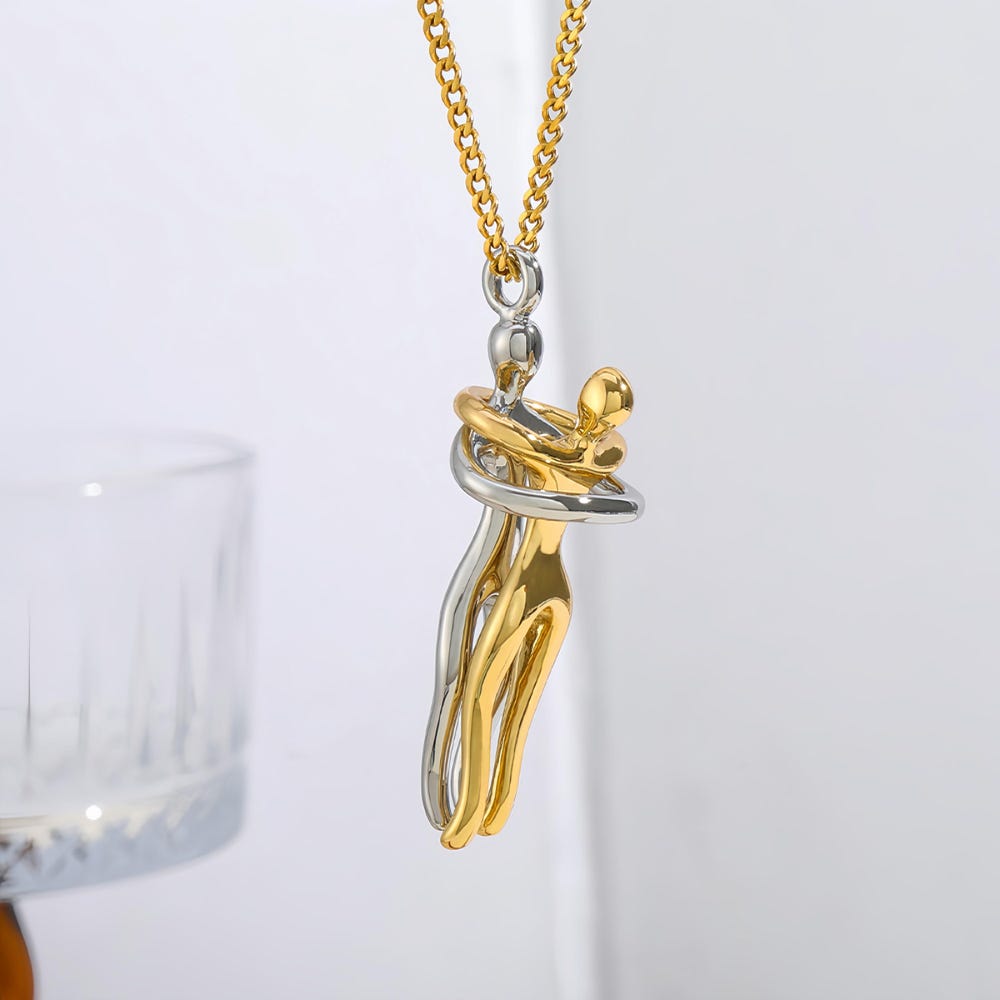 Bonding Hug Necklace