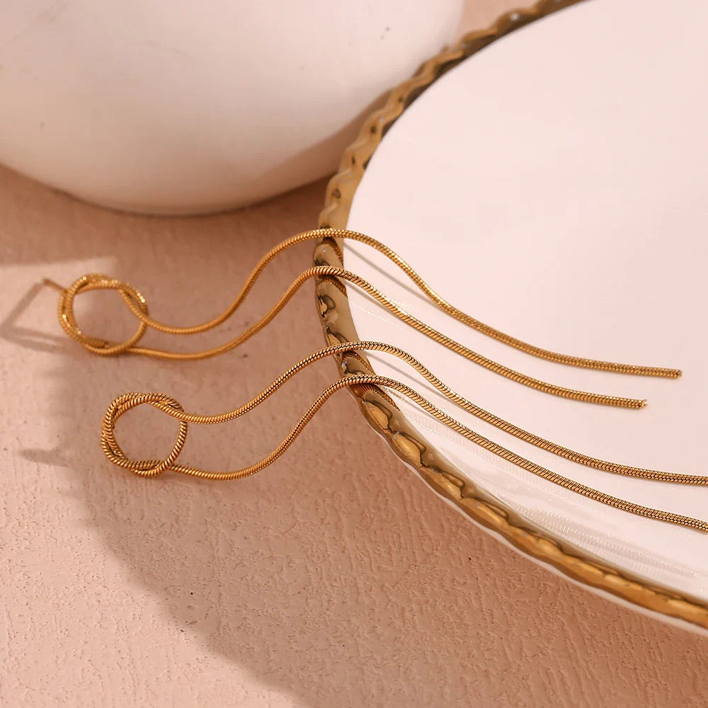 18k Dainty Circle Tassel Earrings