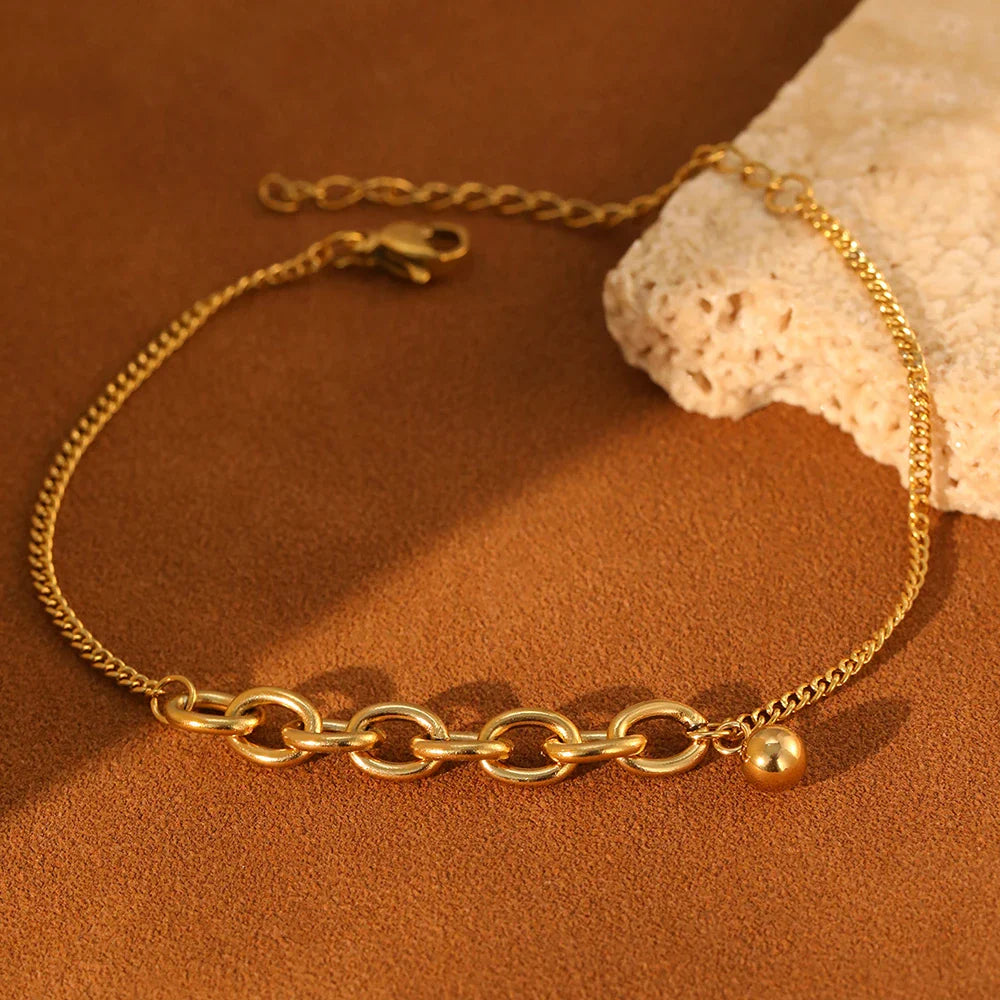 Dainty Curb & Bold Paperclip Chain Bracelet