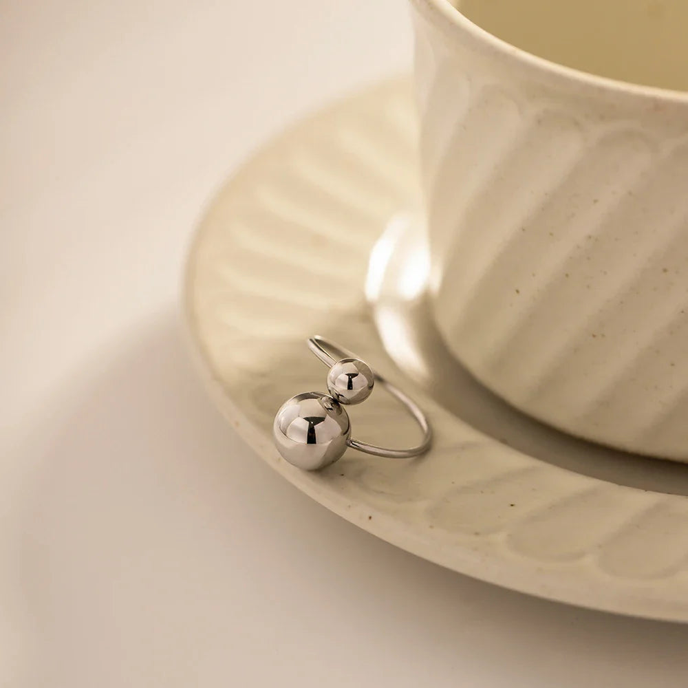 18k Bold Two Ball Open Ring