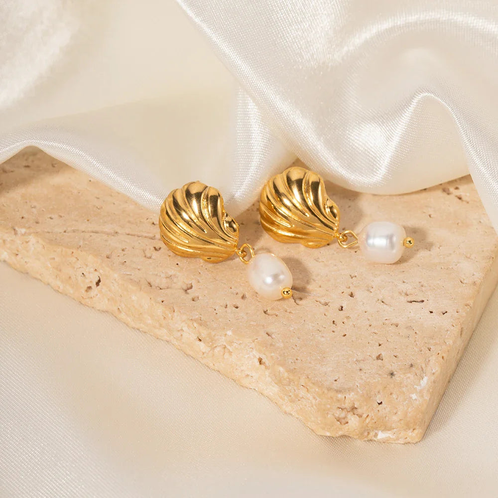Dainty Sea Shell Pearl Earrings