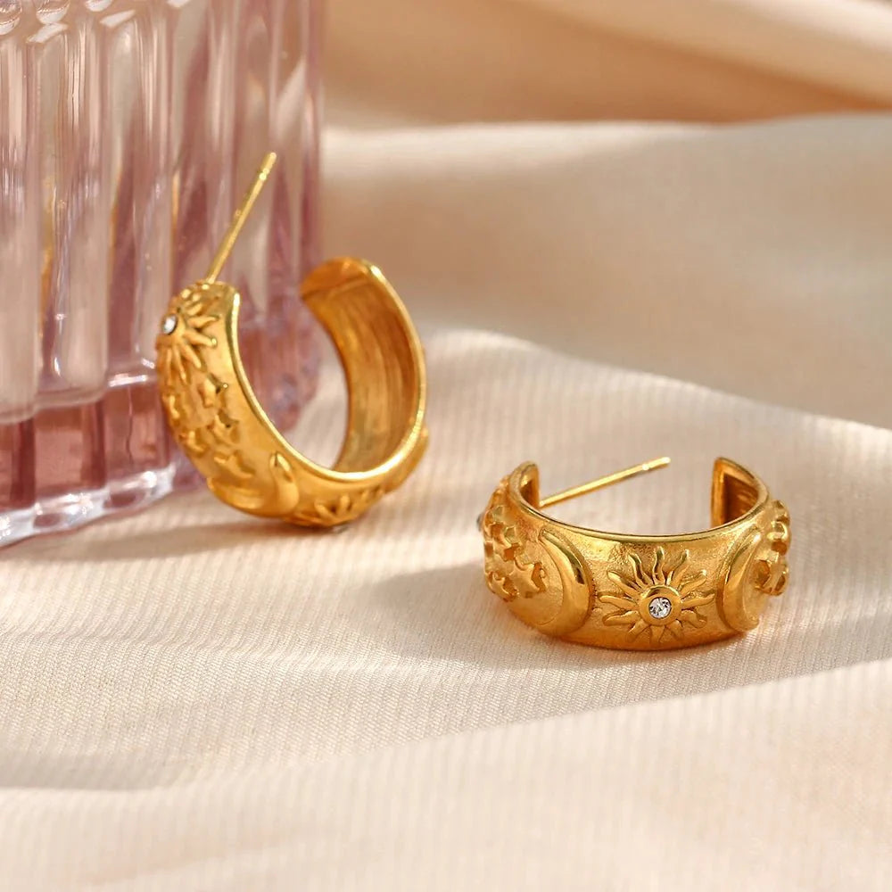 Chunky Astrology Embossed Hoop Earrings - Aryomi