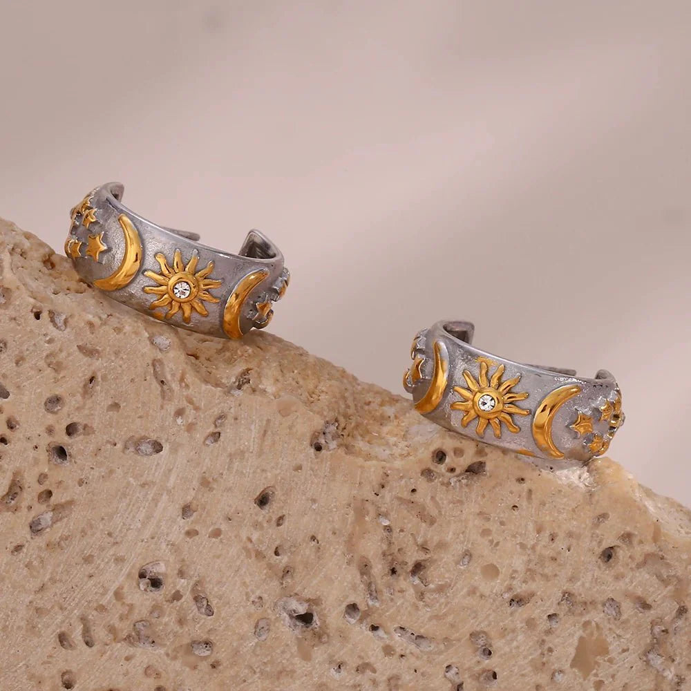 Chunky Astrology Embossed Hoop Earrings - Aryomi