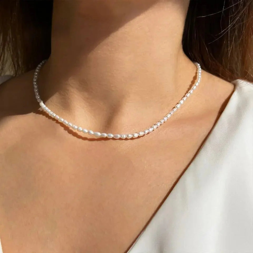 Classic Feminine 3mm Pearl Necklace - Aryomi