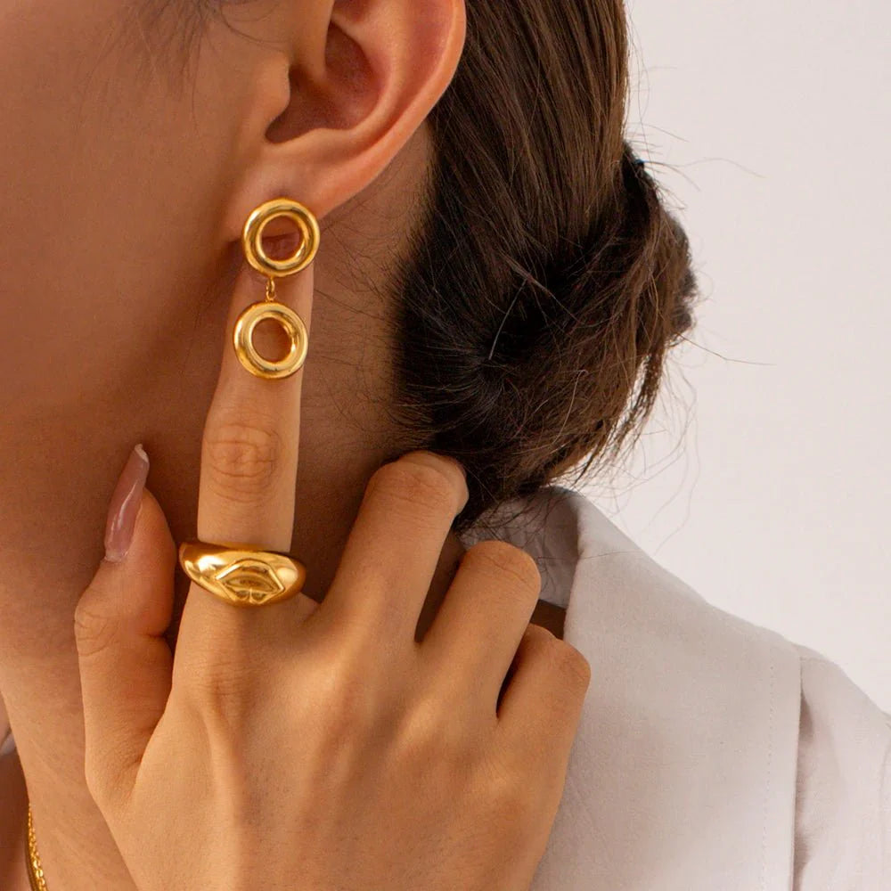 Classy O Rings Drop Earrings - Aryomi