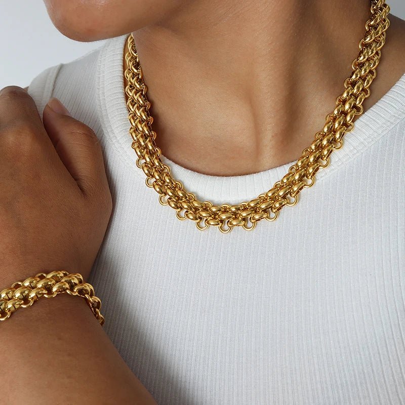 Classy Rice Bead Necklace and Bracelet Set - Aryomi