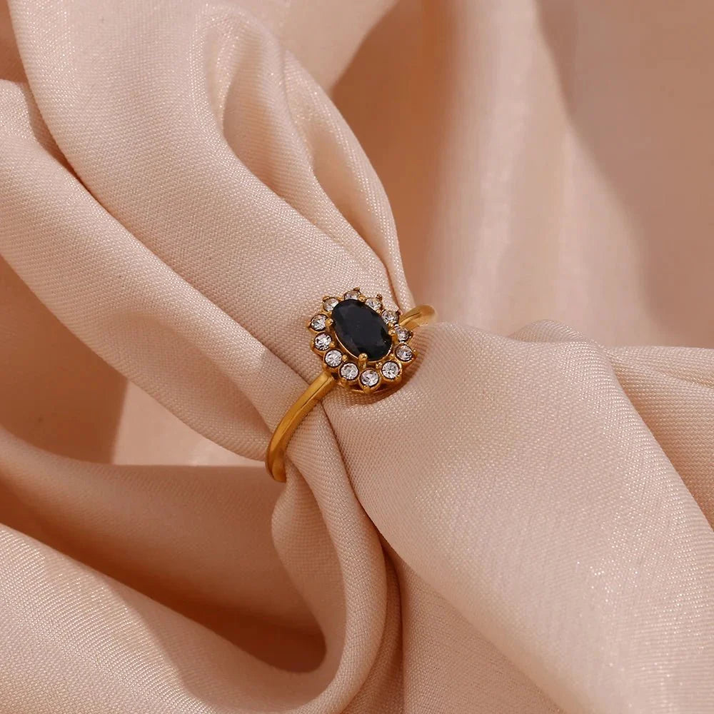 Dainty Adjustable Oval Diamond Rings - Aryomi