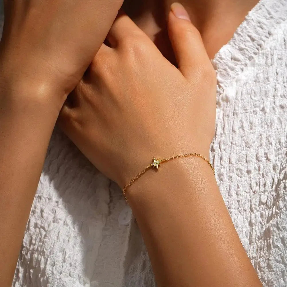 Dainty Chain North Star Bracelet - Aryomi