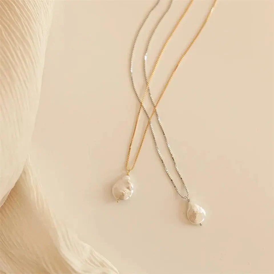 Dainty Flat Pearl Necklace - Aryomi