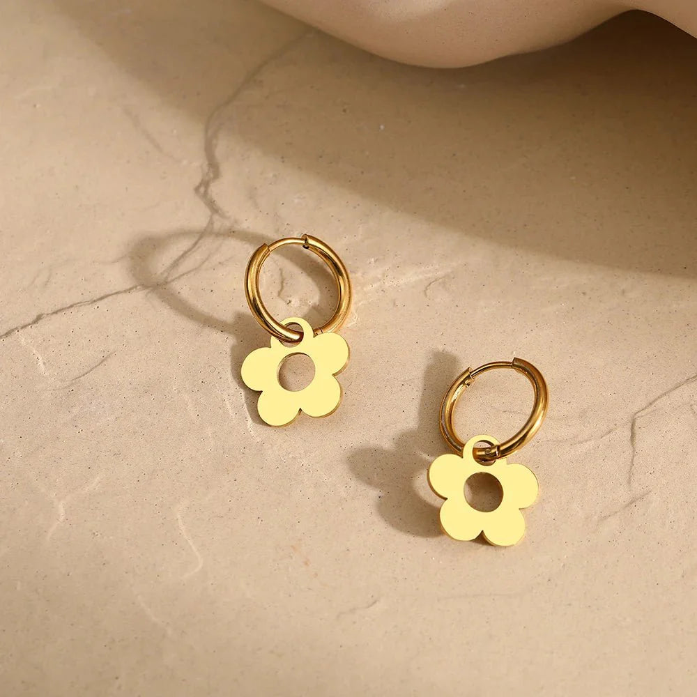Dainty Floral Hoop Earrings - Aryomi