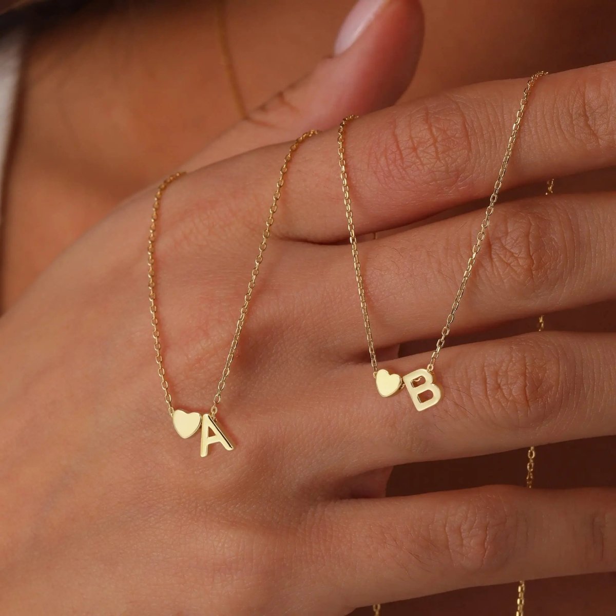 Dainty Heart Letter Initial Necklace - Aryomi
