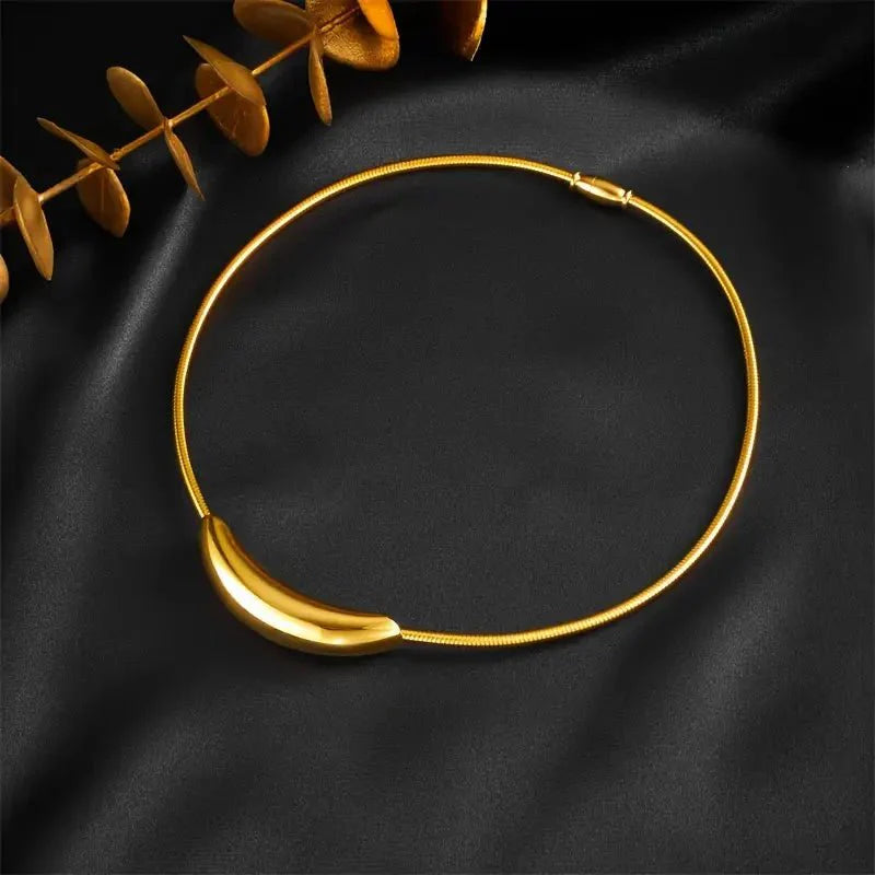 Dainty Modern Curve Choker Necklace - Aryomi