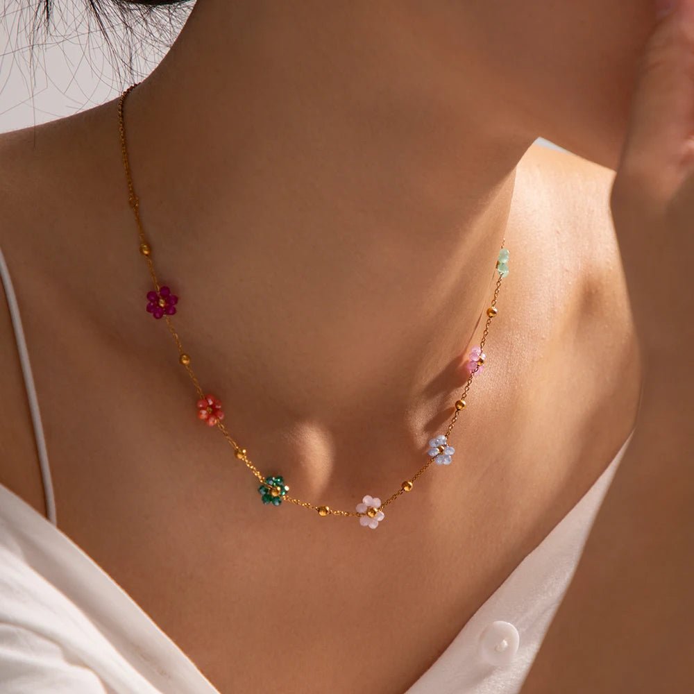 Dainty Spring Floral Bracelet and Necklace - Aryomi