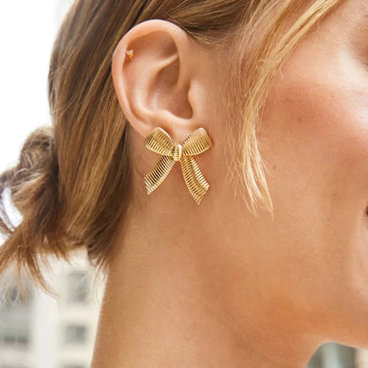 Dainty Striped Bow Elegant Ring and Earrings - Aryomi