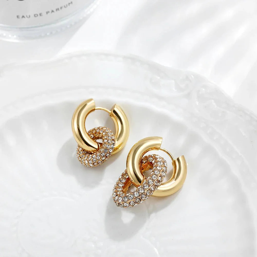 Dual Diamond Circle Huggie Earrings - Aryomi