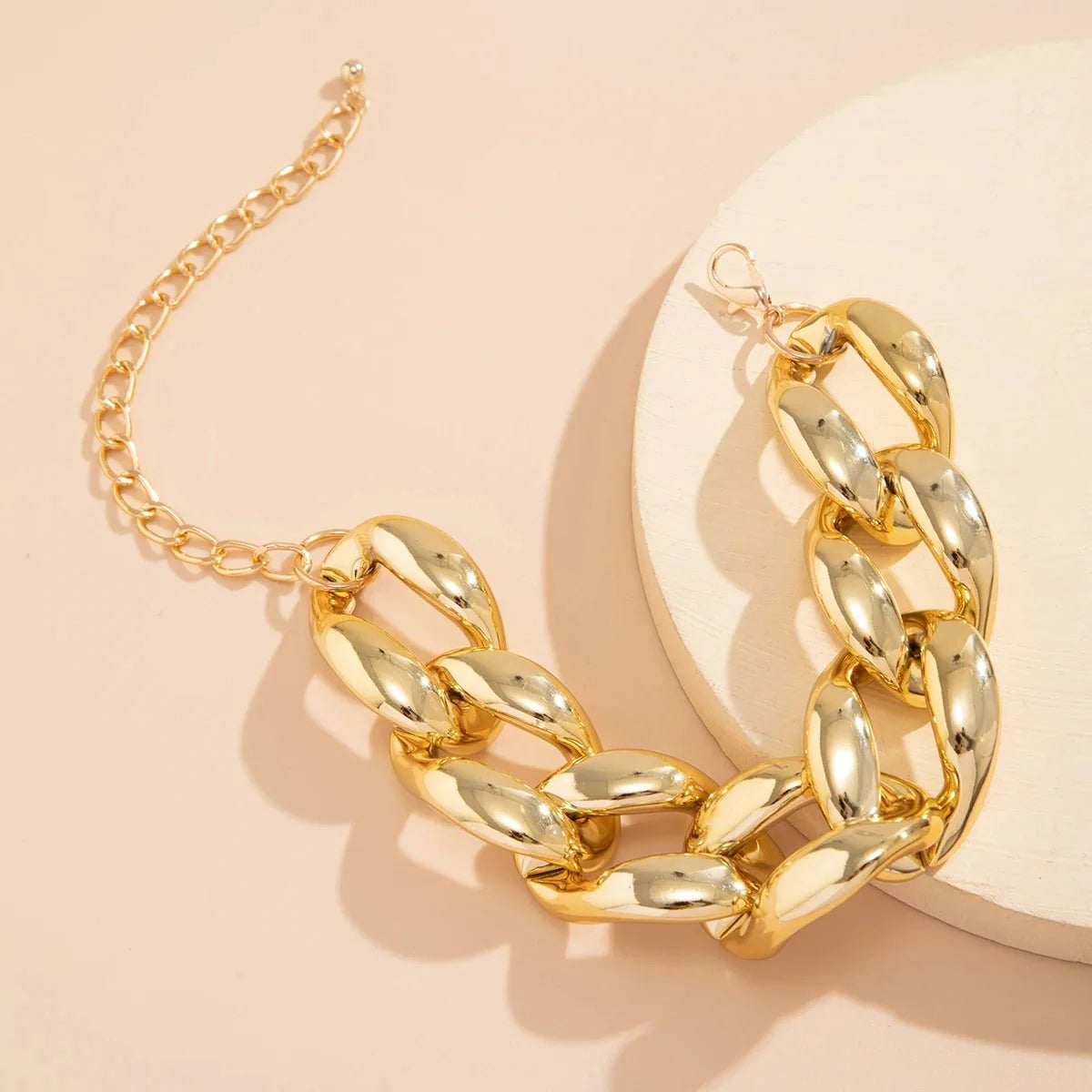 Exaggerated Chunky Cuban Link Choker Necklace - Aryomi